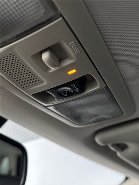 MITSUBISHI Outlander 2.2 16V 4P 4X4 DIESEL AUTOMTICO, Foto 18