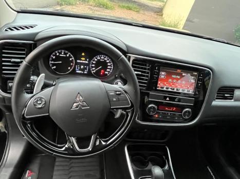 MITSUBISHI Outlander 2.0 16V 4P HPE AUTOMTICO, Foto 10
