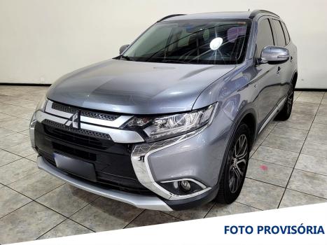 MITSUBISHI Outlander , Foto 1