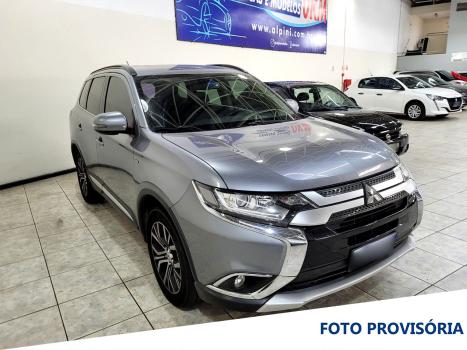 MITSUBISHI Outlander , Foto 2