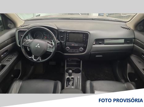 MITSUBISHI Outlander , Foto 4