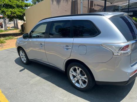 MITSUBISHI Outlander 2.0 16V 4P AUTOMTICO, Foto 4