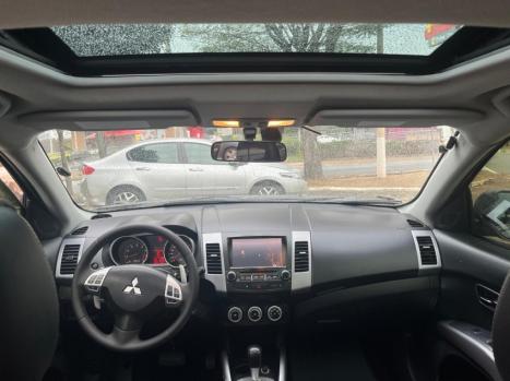 MITSUBISHI Outlander 2.4 16V 4P 4X4 AUTOMTICO, Foto 8