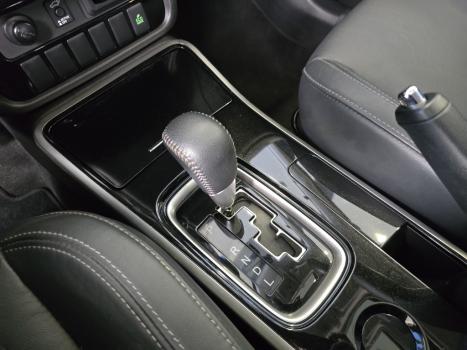 MITSUBISHI Outlander 2.0 16V 4P AUTOM�TICO, Foto 9