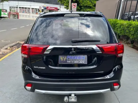 MITSUBISHI Outlander 2.0 16V 4P AUTOM�TICO, Foto 5