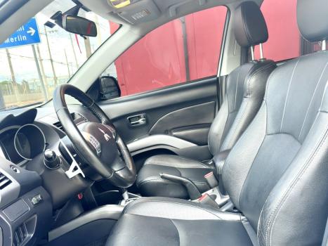 MITSUBISHI Outlander 2.0 16V 4P AUTOM�TICO, Foto 3