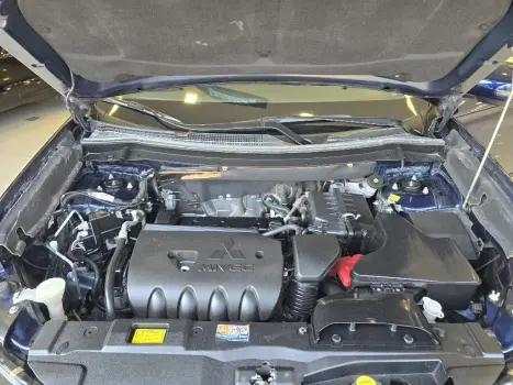 MITSUBISHI Outlander 2.0 16V 4P AUTOM�TICO, Foto 22