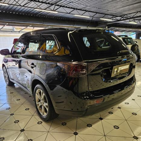 MITSUBISHI Outlander 2.0 16V 4P AUTOM�TICO, Foto 6
