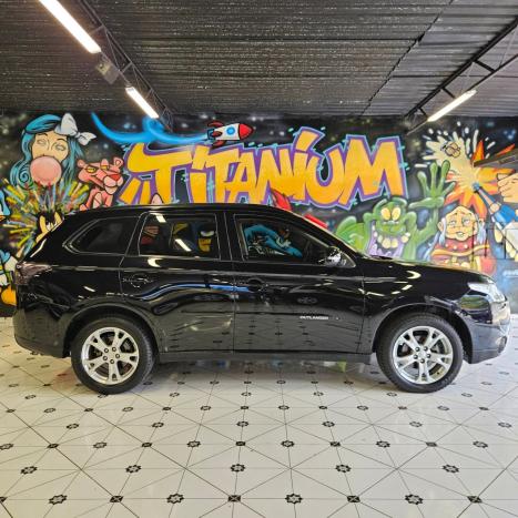 MITSUBISHI Outlander 2.0 16V 4P AUTOM�TICO, Foto 7
