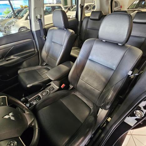 MITSUBISHI Outlander 2.0 16V 4P AUTOM�TICO, Foto 11