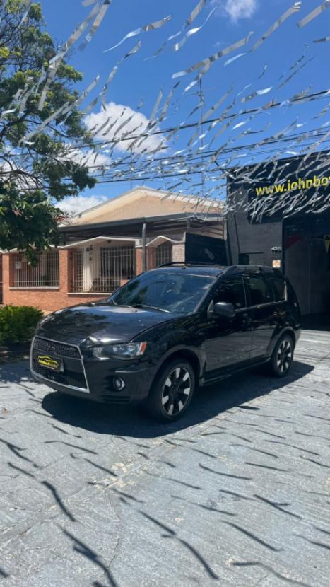 MITSUBISHI Outlander 3.0 V6 24V 4P GT 4X4 AUTOM�TICO, Foto 2