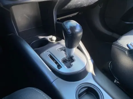 MITSUBISHI Outlander 2.0 16V 4P AUTOM�TICO, Foto 12