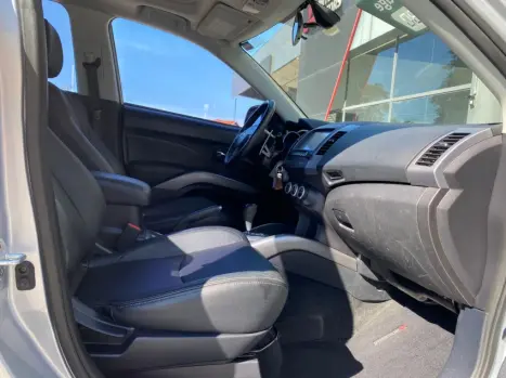 MITSUBISHI Outlander 2.0 16V 4P AUTOM�TICO, Foto 15