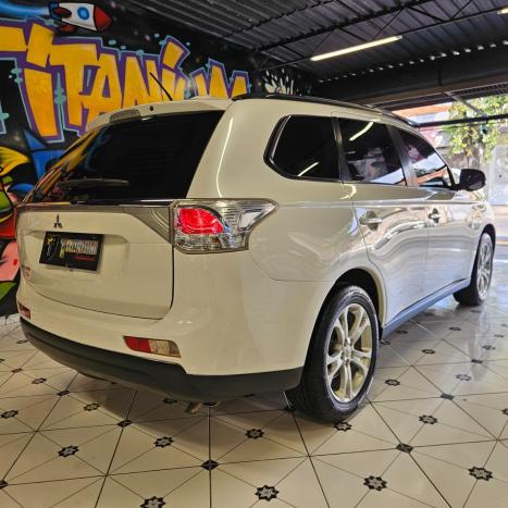 MITSUBISHI Outlander 2.0 16V 4P AUTOM�TICO, Foto 4