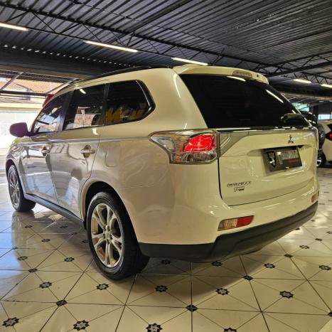 MITSUBISHI Outlander 2.0 16V 4P AUTOM�TICO, Foto 5