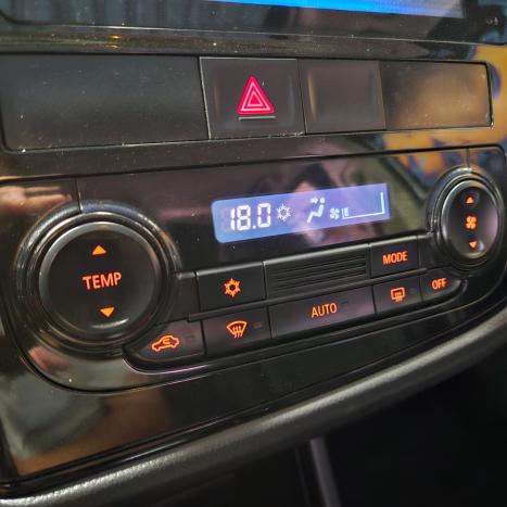 MITSUBISHI Outlander 2.0 16V 4P AUTOM�TICO, Foto 14