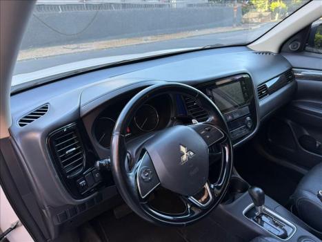 MITSUBISHI Outlander 2.0 16V 4P AUTOM�TICO, Foto 6