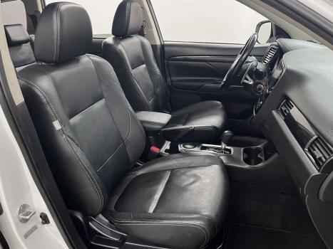 MITSUBISHI Outlander 2.0 16V 4P AUTOM�TICO, Foto 6