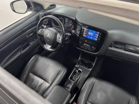 MITSUBISHI Outlander 2.0 16V 4P AUTOM�TICO, Foto 12
