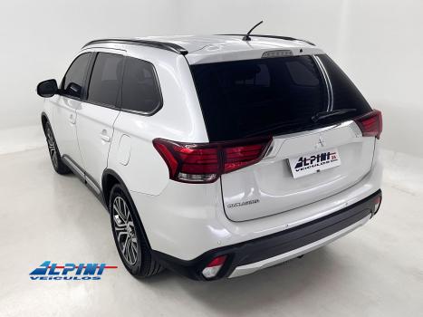 MITSUBISHI Outlander 2.0 16V 4P AUTOM�TICO, Foto 4