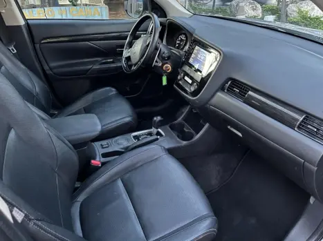 MITSUBISHI Outlander 2.0 16V 4P AUTOM�TICO, Foto 11