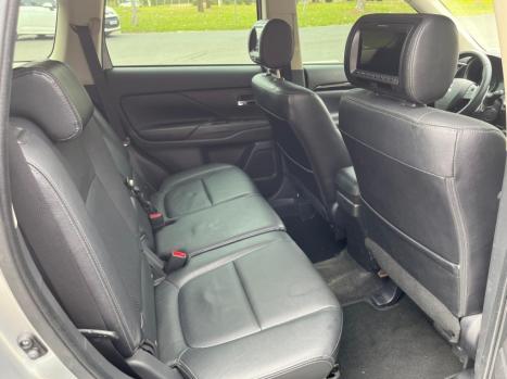 MITSUBISHI Outlander 2.0 16V 4P AUTOM�TICO, Foto 9