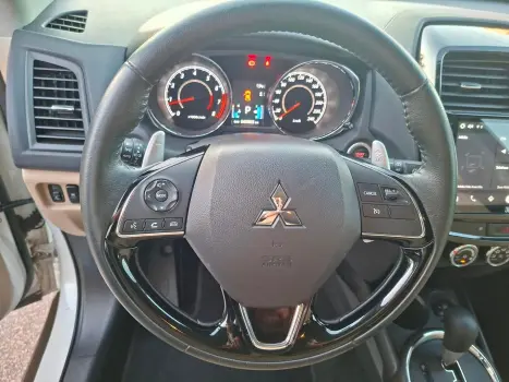 MITSUBISHI Outlander , Foto 13