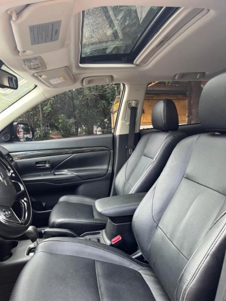 MITSUBISHI Outlander 2.0 16V 4P AUTOM�TICO, Foto 12