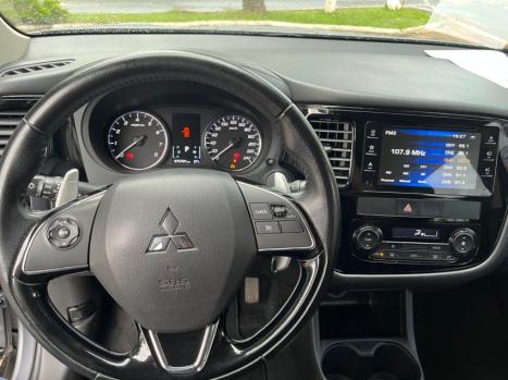 MITSUBISHI Outlander 2.0 16V 4P AUTOM�TICO, Foto 13