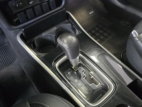 MITSUBISHI Outlander 2.0 16V 4P AUTOM�TICO, Foto 10
