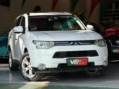 MITSUBISHI Outlander 3.0 V6 24V 4P GT 4X4 AUTOMÁTICO, Foto 1