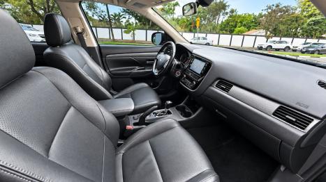 MITSUBISHI Outlander 2.0 16V 4P HPE AUTOMÁTICO, Foto 9