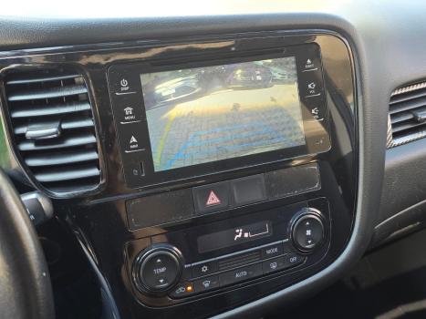 MITSUBISHI Outlander 2.4 GASOLINA 4P AUTOMÁTICO, Foto 13