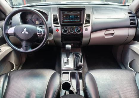 MITSUBISHI Pajero 3.2 16V 4P 4X4 TURBO DIESEL INTERCOOLER AUTOM�TICO, Foto 13