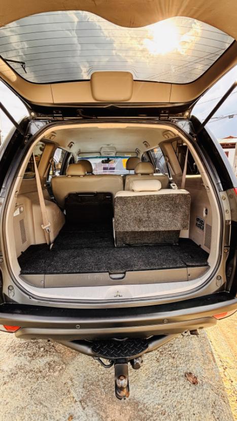 MITSUBISHI Pajero Dakar 3.2 16V 4P HPE 4X4  7 LUGARES TURBO INTECOOLER DIESEL AUTOM�TICO, Foto 3