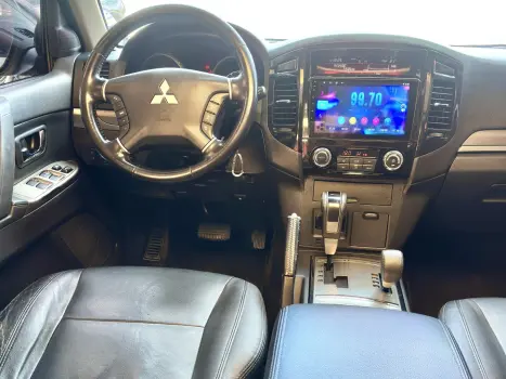 MITSUBISHI Pajero Full 3.2 16V 4P HPE 4X4 TURBO DIESEL AUTOM�TICO, Foto 14