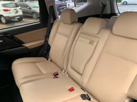 MITSUBISHI Pajero Sport 2.4 16V 4P MIVEC TURBO DIESEL LEGEND AWD AUTOM�TICO, Foto 9