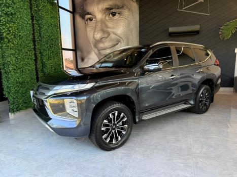 MITSUBISHI Pajero Sport 2.5 4P 4X4 HPE TURBO DIESEL INTERCOOLER AUTOM�TICO, Foto 4