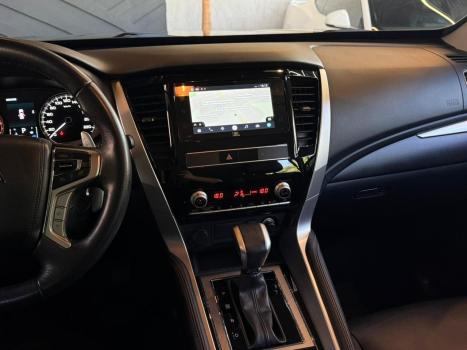 MITSUBISHI Pajero Sport 2.5 4P 4X4 HPE TURBO DIESEL INTERCOOLER AUTOM�TICO, Foto 10