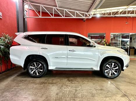 MITSUBISHI Pajero Sport 2.4 16V 4P MIVEC HPE AWD TURBO DIESEL AUTOM�TICO, Foto 5