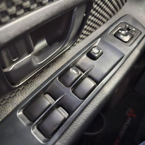 MITSUBISHI Pajero TR4 2.0 16V 4P, Foto 16