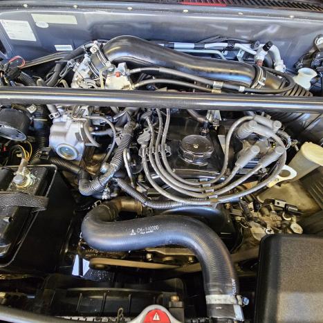 MITSUBISHI Pajero TR4 2.0 16V 4P, Foto 18