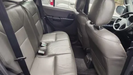 MITSUBISHI Pajero TR4 2.0 16V 4P, Foto 10 MITSUBISHI Pajero TR4 2.0 16V 4P, Foto 10