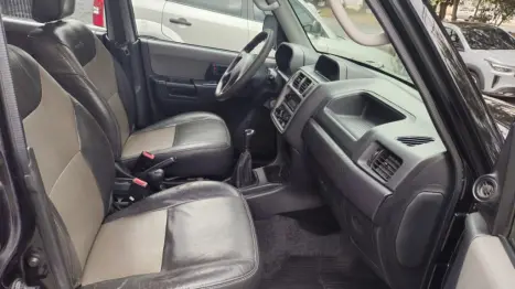 MITSUBISHI Pajero TR4 2.0 16V 4P, Foto 11 MITSUBISHI Pajero TR4 2.0 16V 4P, Foto 11