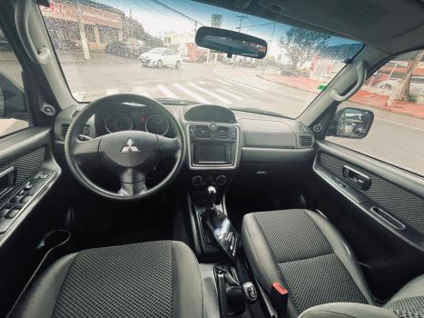 MITSUBISHI Pajero TR4 2.0 16V 4P 4X4 FLEX, Foto 8 MITSUBISHI Pajero TR4 2.0 16V 4P 4X4 FLEX, Foto 8