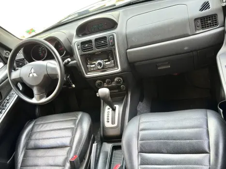 MITSUBISHI Pajero TR4 2.0 16V 4P, Foto 17