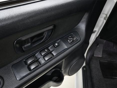 MITSUBISHI Pajero TR4 2.0 16V 4P FLEX, Foto 7