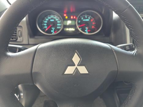 MITSUBISHI Pajero TR4 2.0 16V 4P AUTOM�TICO, Foto 11