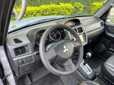 MITSUBISHI Pajero TR4 2.0 16V 4P 4X4 AUTOM�TICO, Foto 6