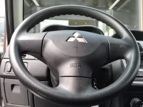 MITSUBISHI Pajero TR4 2.0 16V 4P FLEX, Foto 8